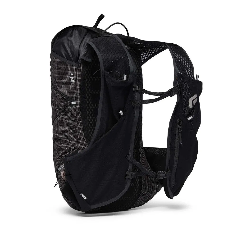 Distance 15 Backpack (Past Season)