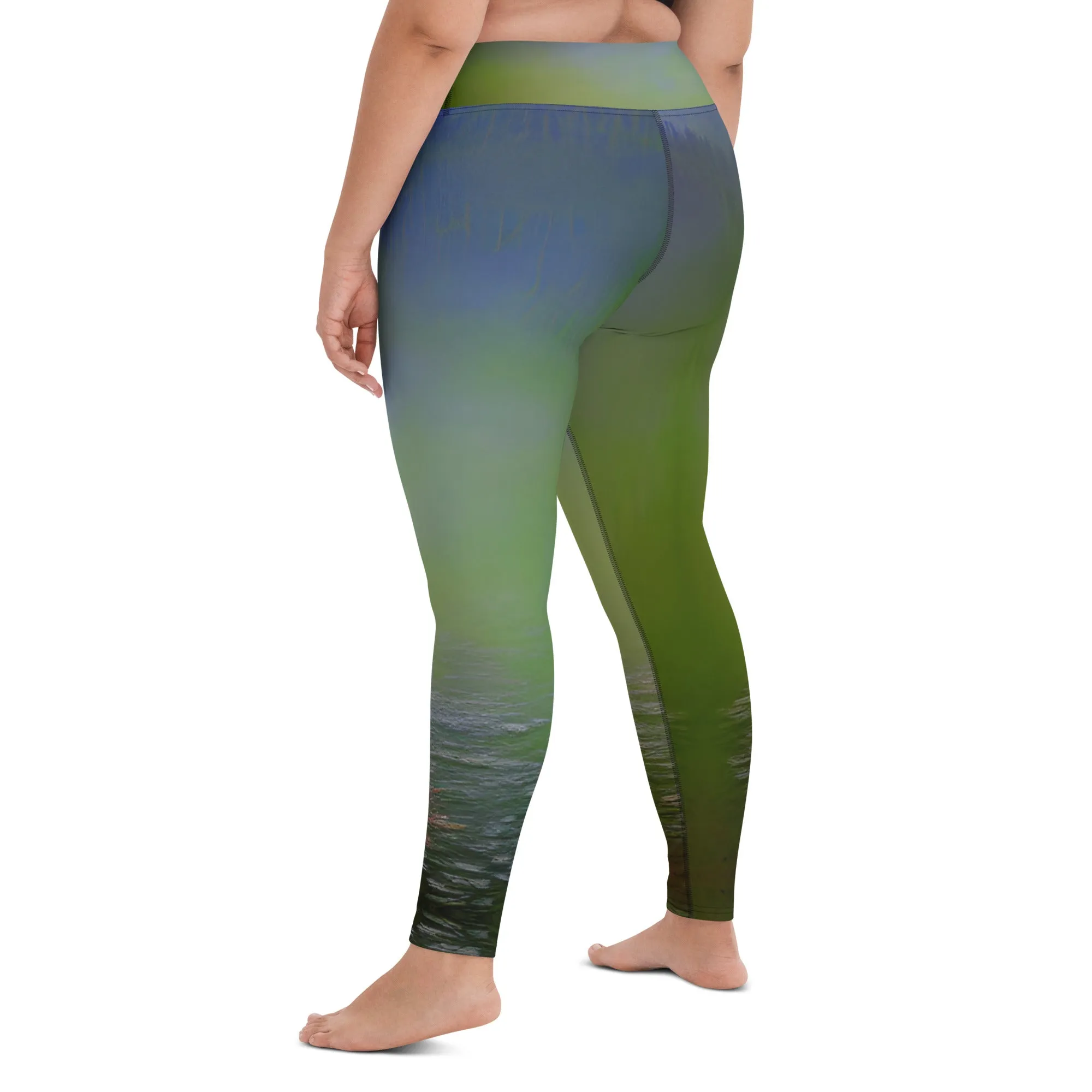 Green Abstract Yoga Leggings: Style Meets Comfort