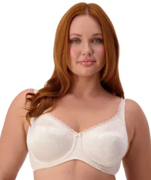 Triumph Everyday Moulded Bra - Fawn