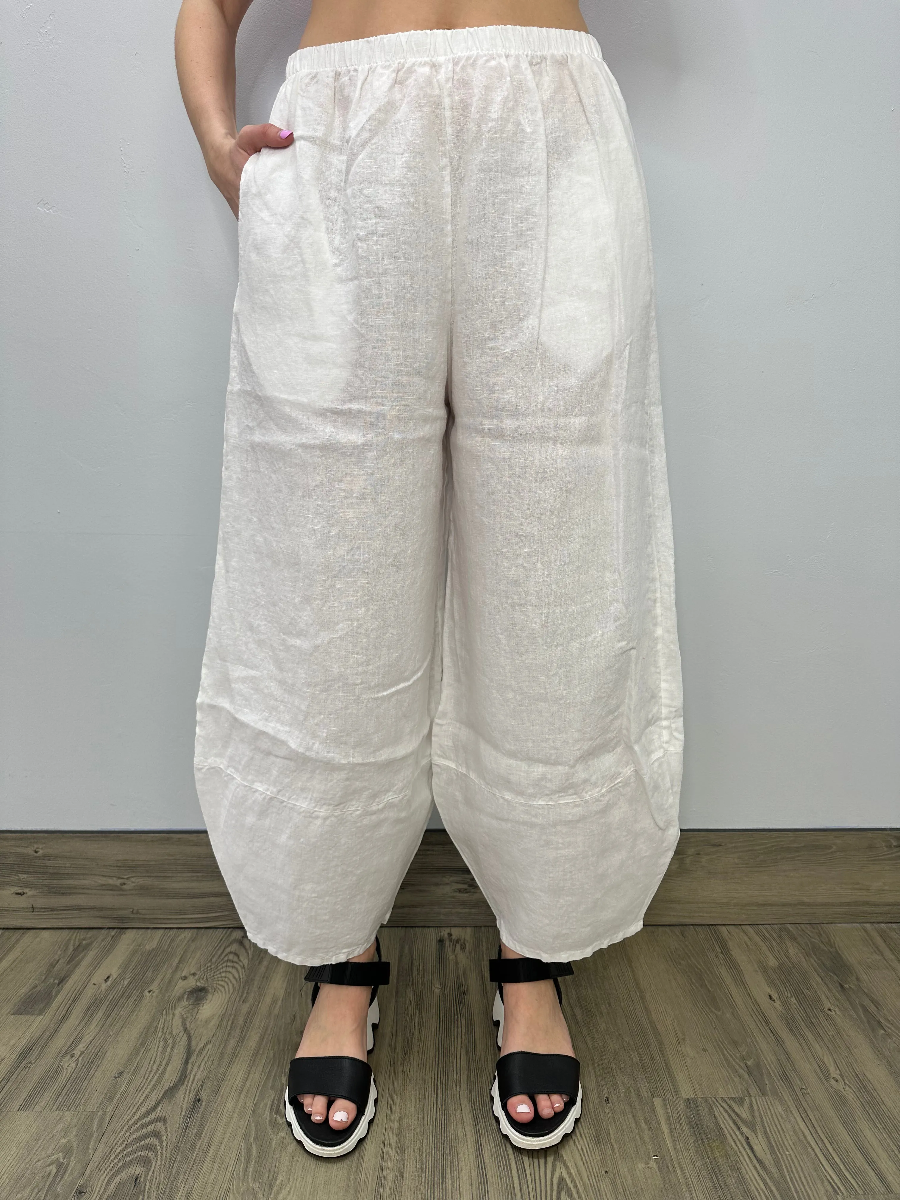 White Oliver Linen Pant